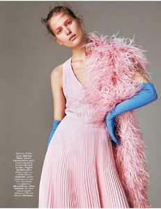 Grazia_N3_4_Gennaio_2018-page-006.jpg