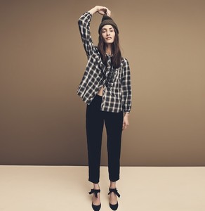 J-Crew-December-2017-Outfit-Ideas01.thumb.jpg.1a8dde00eb00f2ae7f86d2a27dacbb5c.jpg