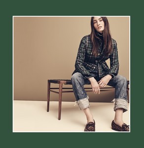 J-Crew-December-2017-Outfit-Ideas06.thumb.jpg.fd77e5a4b48b39b01095fee4124cd901.jpg