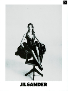 Jil_Sander_Spring_Summer_1987_08.thumb.png.3f54af94efae6d2ffbb107cc472715c0.png