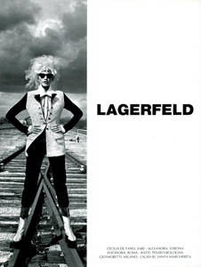 Karl_Lagerfeld_Fall_Winter_94_95_01.thumb.png.ba6460b65120f1c1f36b16ee576a97f4.png