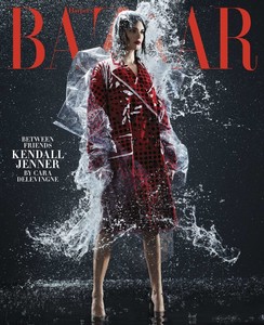 Kendall-Jenner_-Harpers-Bazaar-2018--08.jpg