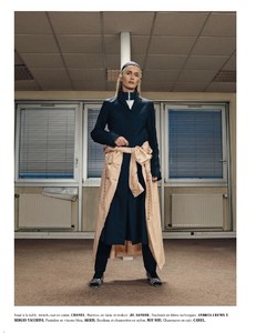 L_Officiel_France__24_January_2018-page-029.jpg