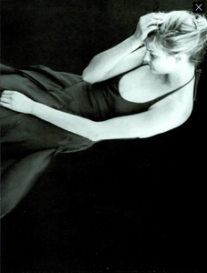 Lindbergh_Jil_Sander_Fall_Winter_94_95_02.thumb.png.de219402061d475b00f6abbb4c5a4ceb.png