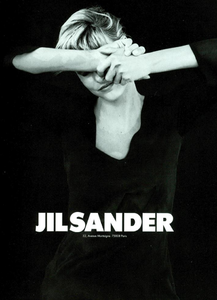 Lindbergh_Jil_Sander_Fall_Winter_94_95_03.thumb.png.19d1c2d327db327018e117151ad9b666.png