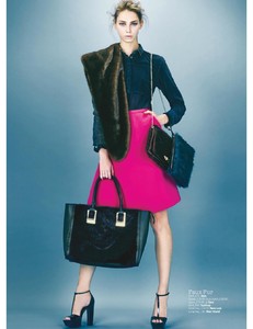 Look_UK_-_9_December_2013.bak-page-017.jpg