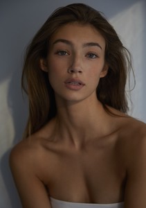 Lorena_3a.thumb.jpg.e68c87a2a16c9e0e2d227e1c362c547b.jpg