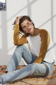 Madewell-February-2018-Outfit-Ideas04.thumb.jpg.c79c3df54a86fa6c01a6b1607aa1291c.jpg