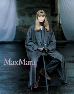 Max_Mara_Fall_Winter_94_95_04.thumb.png.38058bc43c0f2d2ce28e2ba7547ea9af.png