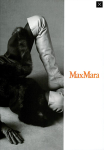 Meisel_Max_Mara_Fall_Winter_03_04_02.thumb.png.def404b35a3f359ae069c7c76181e4de.png