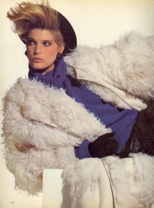 Penn_Vogue_US_November_1982_05.thumb.jpg.5ee173c44cd17ae6d495be0ff593af71.jpg