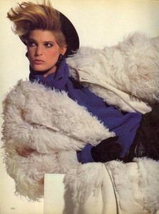 Penn_Vogue_US_November_1982_05.thumb.jpg.7e9893cf58a1c52aa2e26596de2f4701.jpg