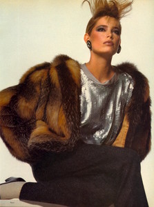 Penn_Vogue_US_November_1982_08.thumb.jpg.e5bf6019544ef35f78e11a4f41d6a2cc.jpg