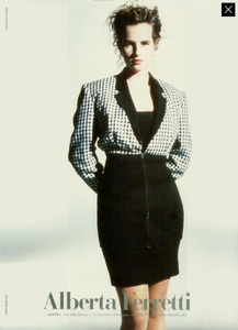 Roversi_Alberta_Ferretti_Spring_Summer_1988_02.thumb.png.d6406d26fc32174a9b2ae0e5d3d44607.png