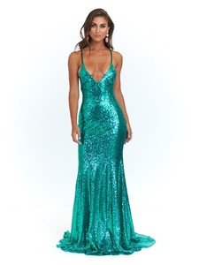 SFDW19_AandN_EMERALDGLITTER_021.jpg