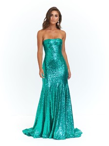 SFW22_AandN_EMERALDGLACE_004.jpg