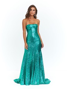 SFW22_AandN_EMERALDGLACE_008.jpg