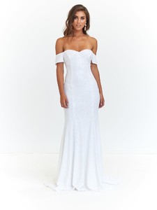 SFW35_AandN_WHITEBRIDAL_01_006.jpg
