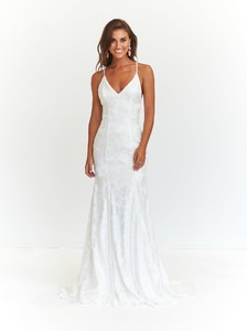 SFW43_AandN_WHITEBRIDAL_09_002.jpg