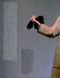Skrebneski_Vogue_Italia_September_1986_Speciale_05.thumb.png.689bc5777333a8d03961c1ed77c52472.png