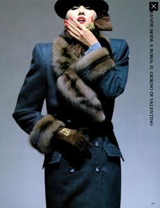 Skrebneski_Vogue_Italia_September_1986_Speciale_08.thumb.png.d63546fae5af025ad44ac5ec6445e726.png