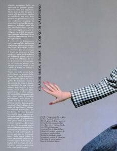 Skrebneski_Vogue_Italia_September_1986_Speciale_09.thumb.png.7c888bd07ee4a3560fb9c09075e04410.png
