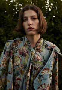 UNPOLISHED-Magazine-Winter-2018-Jennae-Quisenberry-Agata-Pospieszynska-1.thumb.jpg.399262496950fef78a9f26c19fc4837c.jpg