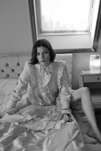 UNPOLISHED-Magazine-Winter-2018-Jennae-Quisenberry-Agata-Pospieszynska-4.thumb.jpg.f3505747bd33b99b878cdcebd4823349.jpg