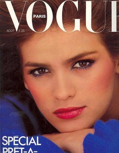 Vogue_paris_880.thumb.jpg.207c8c5ddbcb5143658a717a2e725a75.jpg