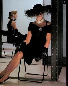 Watson_Vogue_Italia_September_1986_Speciale_08.thumb.png.cf0075c5d81969746be23e7dd30b4af9.png