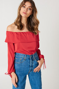 andre_hedenstedt_off_shoulder_blouse_1520-100046-0004_01a.jpg