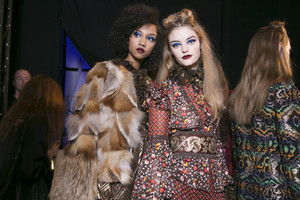 anna-sui-bks-i-rf17-8512.thumb.jpg.9797d09454c63b8fec8ee244196c2962.jpg