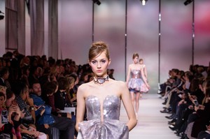 armani-prive-hc-rs18-1765.thumb.jpg.2c6bf95089adeb6ff55425d5421e7a8b.jpg