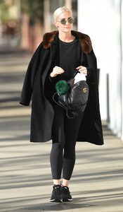 ashlee-simpson-in-a-fur-collar-coat-out-in-los-angeles-2.jpg