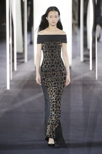 azzaro-hc-rs18-0319.thumb.jpg.1b004e28152852e70777949909cd767b.jpg