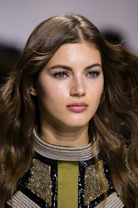 balmain-m-clp-rf18-0614.thumb.jpg.7dd046e938b88cec4bfdfbc3e1ff102d.jpg