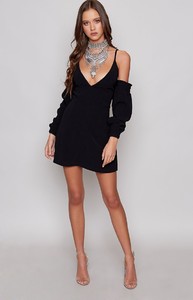 black-offshoulder-dress-10_1_4000x4000_crop_bottom.jpg