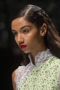 blumarine-clp-rs18-1284.thumb.jpg.908822639bff4bb63e8049583eb1f2ea.jpg