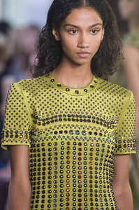 bottega-veneta-clp-rs18-7433.thumb.jpg.68735680b7f178bbde7944abd1a161e9.jpg