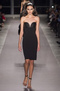 brandon-maxwell-rf17-1709.thumb.jpg.584d9455e1b847f9c7a52ac89ffd8ae1.jpg