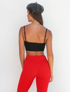 c080cc74223f28c17907a7d96d10b8ef_absolute-crop-black.jpg