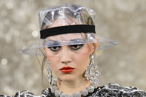 chanel-clp-a-rs18-4558.thumb.jpg.231ec93a9b73d5b0dcf4ed295e2e74db.jpg