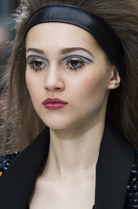 chanel-clpa-rf17-0624.thumb.jpg.dfee5ebe4268769aadc7b3c5eff5034d.jpg