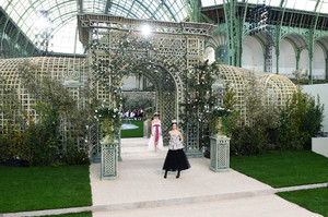 chanel-hc-atm-rs18-2372.thumb.jpg.932382002789c78a544f70c02773042d.jpg