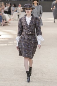 chanel-hc-rf17-0036.thumb.jpg.e33a4f9a20c504fbda6ae9491c51158b.jpg