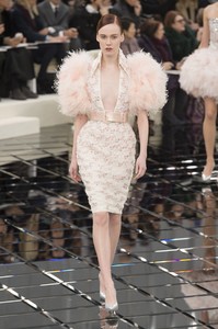 chanel-hc-rs17-0615.thumb.jpg.e2b6796d04e91a8c6d32743af278c2f6.jpg