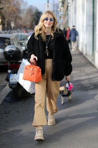 chiara-ferragni-out-in-milan-01-28-2018-2.jpg