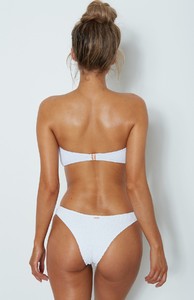 cyprus_bikini_top_white_4.jpg