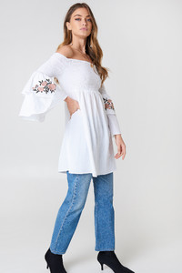 debi_flue_embroidered_smocked_off_shoulder_tunic_1552-000013-0001_03c.jpg