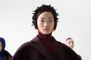 delpozo-bks-m-rf17-0392.thumb.jpg.ef11bea8a7876156aa05a4220b47582e.jpg